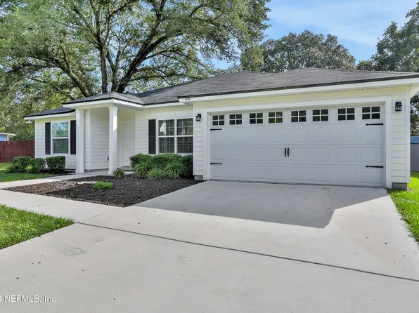 4455 FOREST Boulevard, Jacksonville, FL 32246