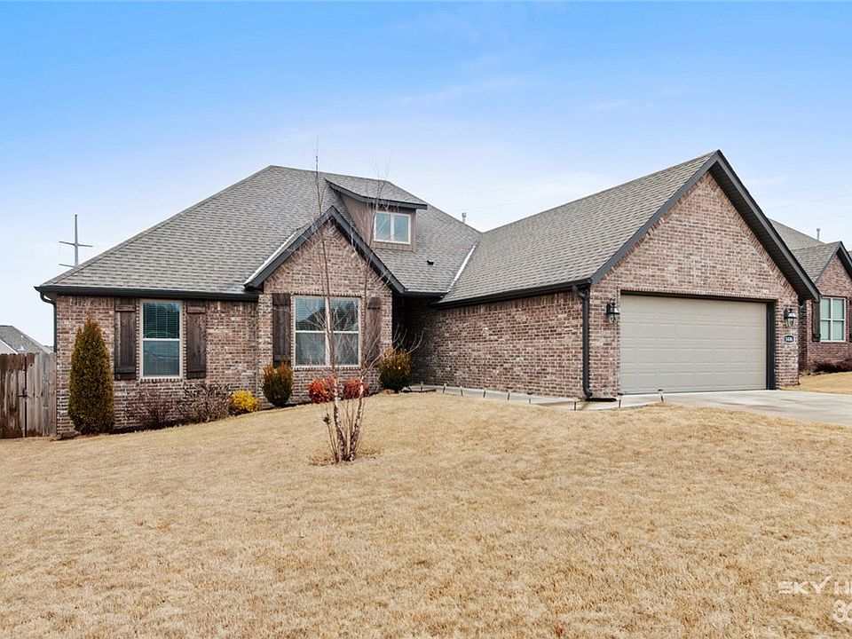 1st image of 3406 Picasso Blvd