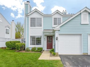 379 Gregory St, Aurora, IL 60504