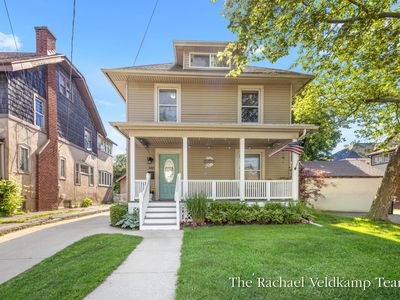348 Gladstone Dr SE, Grand Rapids, MI, 49506