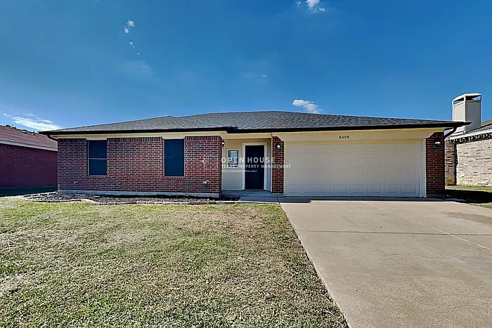 3 bed, 2.0 bath, 1431 sqft, $1,925 — Photo 1