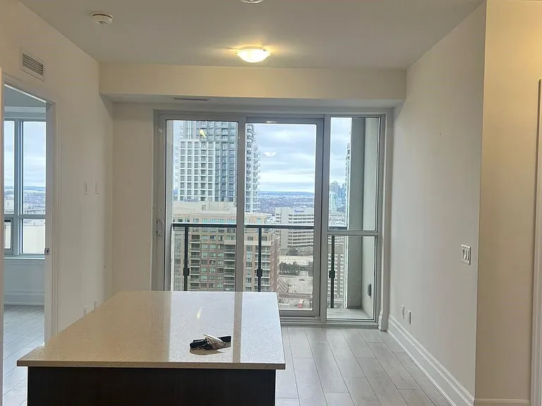 30 Elm Dr W #2501 — Photo 3
