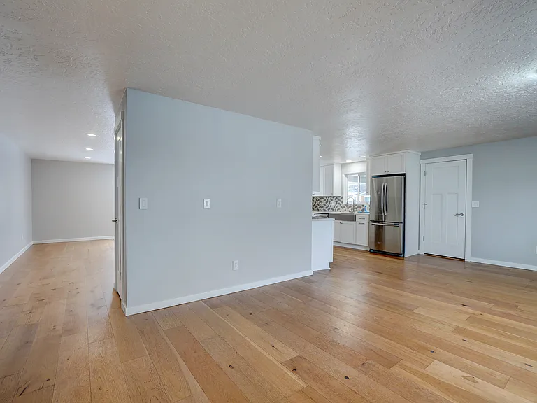 8290 W Amherst Dr — Photo 11