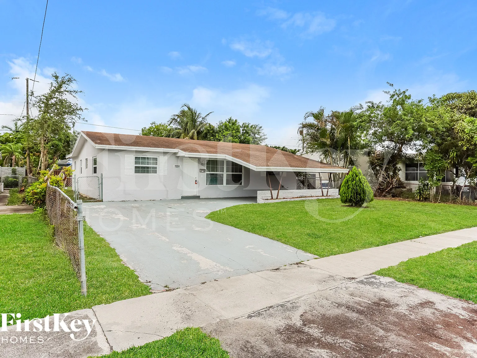 3 bed, 2.0 bath, 1457 sqft, $2,825 — Photo 2