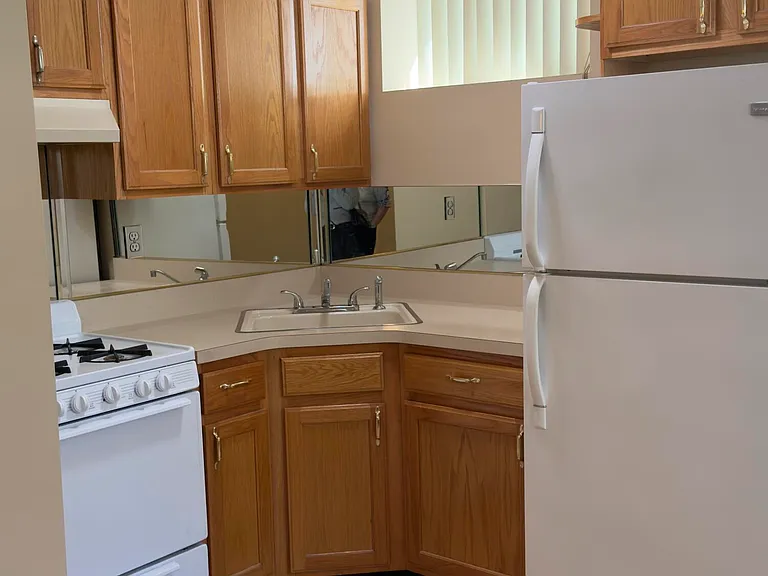 586 Rockaway St #2 — Photo 1