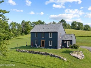 307 Pratt Hill Rd, Chatham, NY 12037