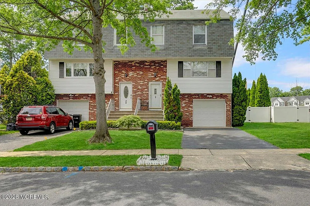 30 Dortmunder Drive photo 1