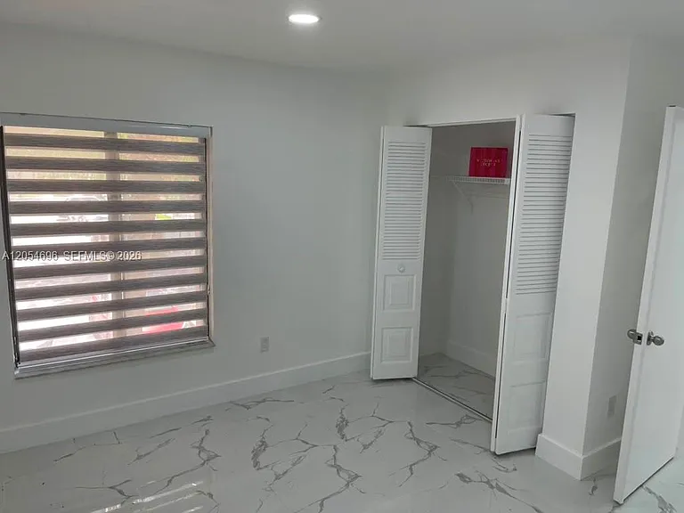 400 Club Cir #202 — Photo 13