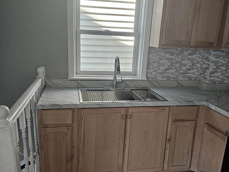 193 County St — Photo 9