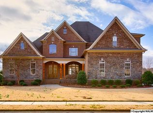 7 McMullen Ln, Gurley, AL 35748