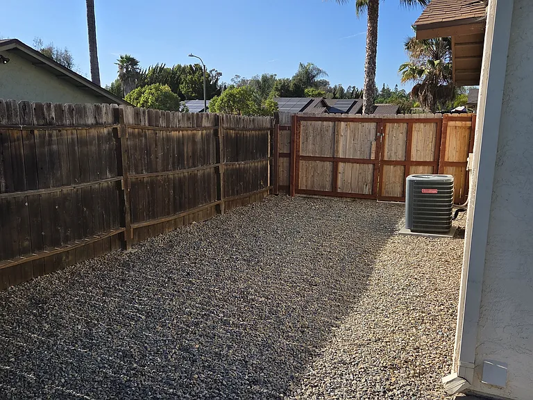855 Loganberry Ct — Photo 15