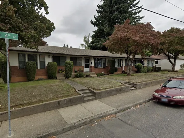 325 SE 4th St, Gresham, OR 97080