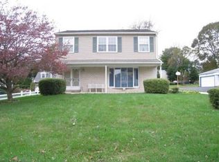 725 Windsor Pl, Wallingford, PA 19086