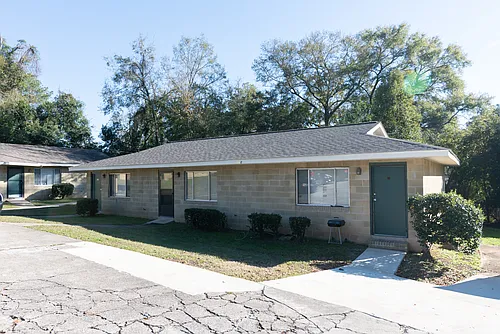 1207 N Martin Luther King Junior Blvd Photo 1