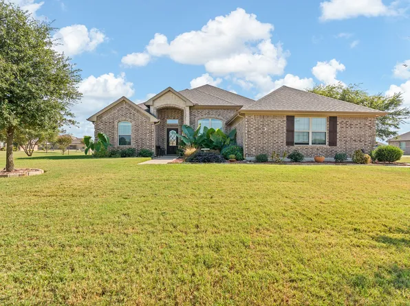 8901 Hillview Dr, Godley, TX 76044