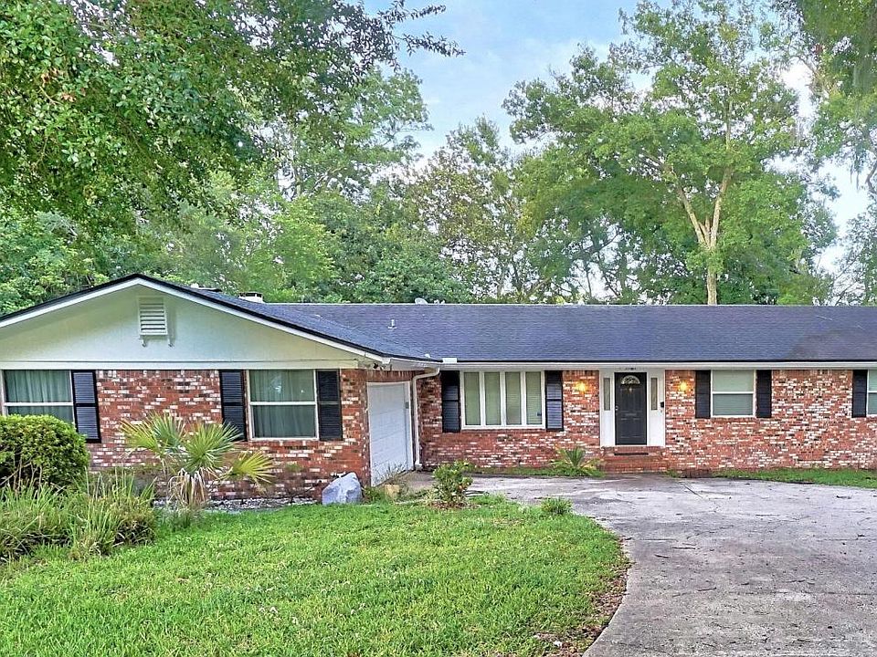 1st image of 3737 Cove Ct