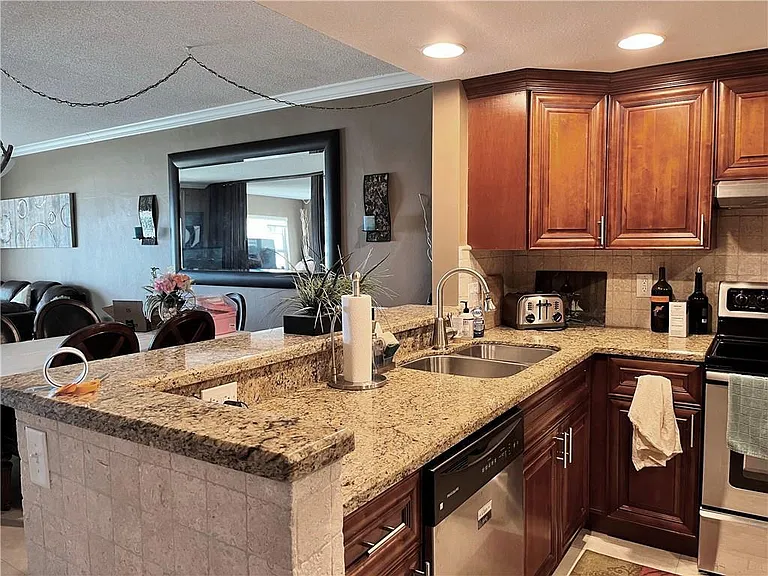 6000 N Ocean Blvd #10A — Photo 3