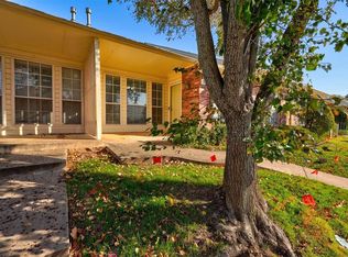 556 Stag Trl, Edmond, OK 73012
