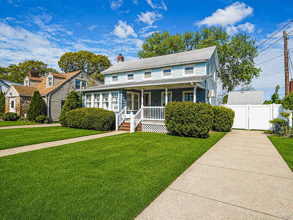 1st image of 2958 Court Street