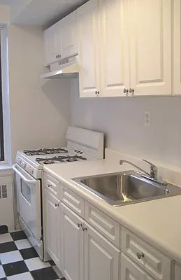 Rented by Goldfarb Properties | media 12