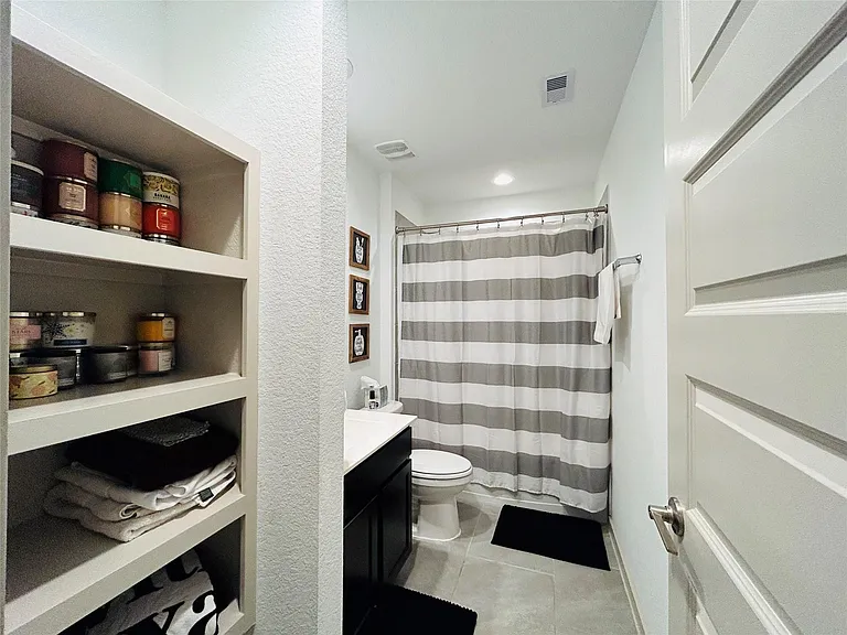 29403 Georgia Throw Ln — Photo 11