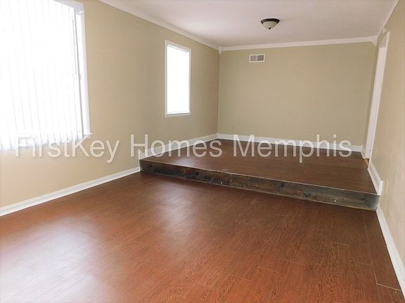 3rd image of 5415 Hebron Dr