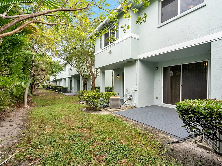 10-web-or-mls-QP--10_05212024