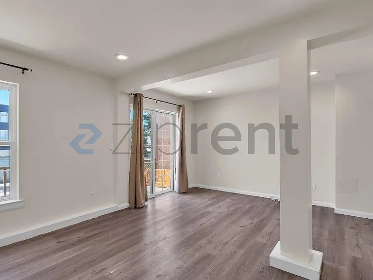 1667 47th Ave — Photo 6