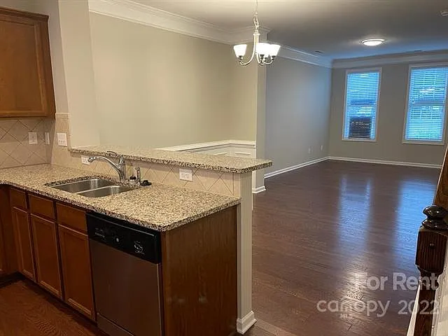 10976 Cedar Walk Ln — Photo 16