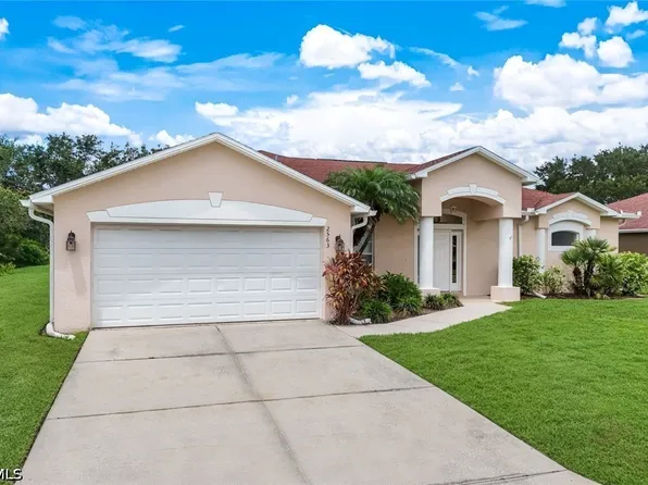 2563 Nature Pointe Loop, Fort Myers, FL 33905