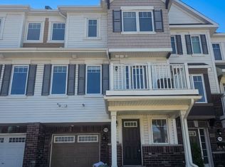 910 Fameflower St, Ottawa, ON K2J6H3