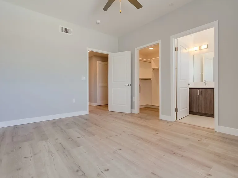 (Ar/Ji/Yo:B) 10960 Ratner Street — Photo 27