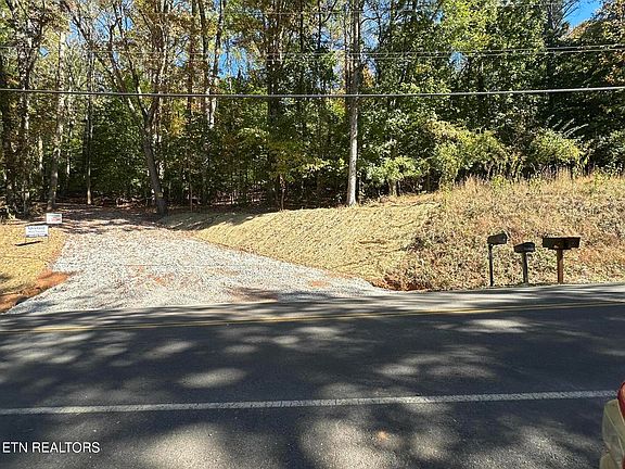 4th image of 2050 Jones Bend Rd