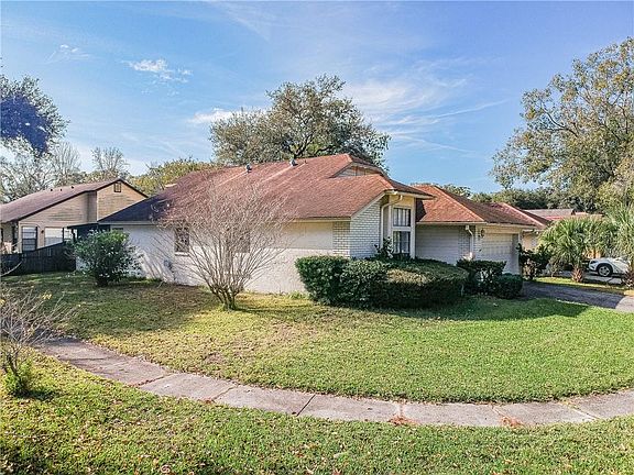 5th image of 5484 Friarsway Dr