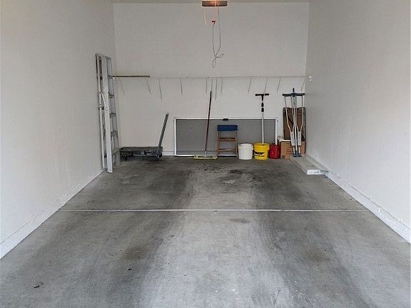5th image of 6480 Annie Oakley Dr Unit 211