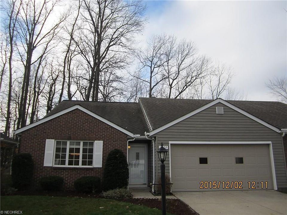 1st image of 3262 Woodcreek Cir #2A