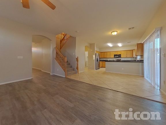 4th image of 25768 W Victory St