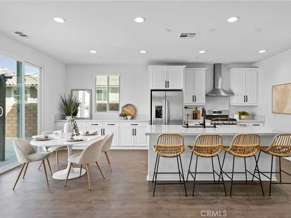 24085 Midvale Ct, Corona, CA 92883