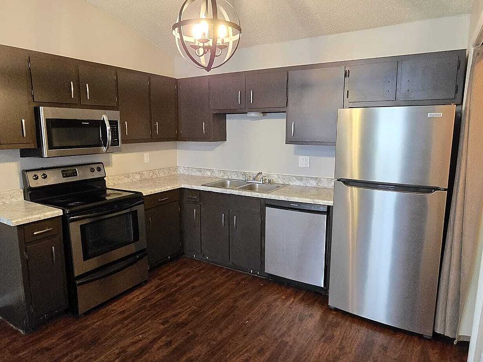 1st image of 3700 Squaw Valley Dr SW APT D