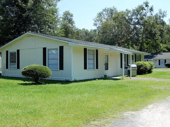 2018 Pinopolis Rd APT A, Pinopolis, SC 29469