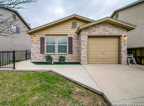 2nd image of 6115 Plumbago Pl