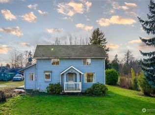 2902 64th St E, Tacoma, WA 98404