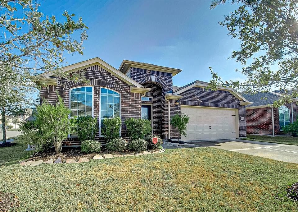 1st image of 19319 Stable Meadow Dr