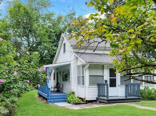 11 Watts Hill Rd, Honesdale, PA 18431
