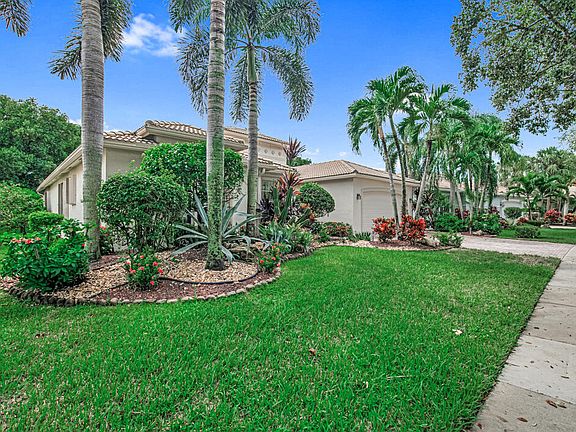 2nd image of 8699 Tierra Lago Cove