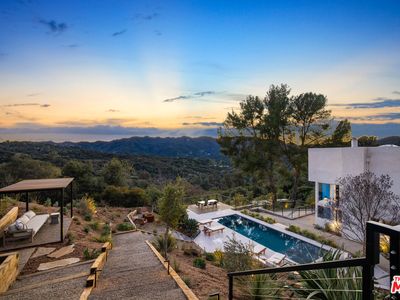 20711 Hillside Dr, Topanga, CA, 90290
