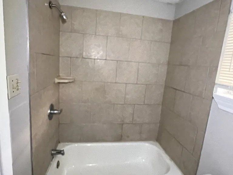 1625 Columbus Ave — Photo 9