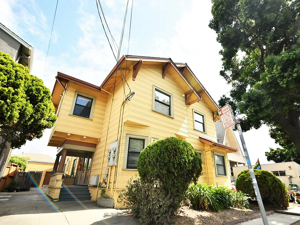 6218-6224 Shattuck Ave