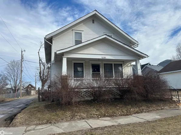 208 S 7th St, Marshalltown, IA 50158