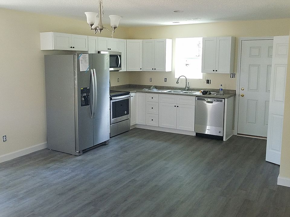 Open kitchen